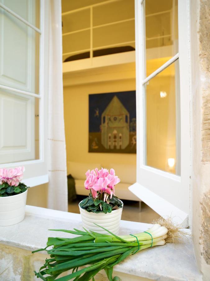 Casa Di Lo Suites Lecce Exterior photo